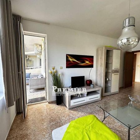 רבדה Aparthotel Rutland Bay מראה חיצוני תמונה